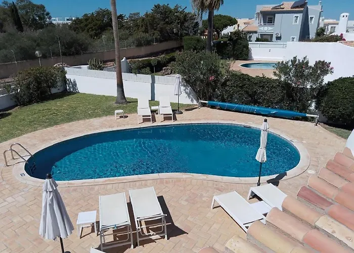 Casa Francisco : Family With Private Pool. Near To * アルブフェイラ